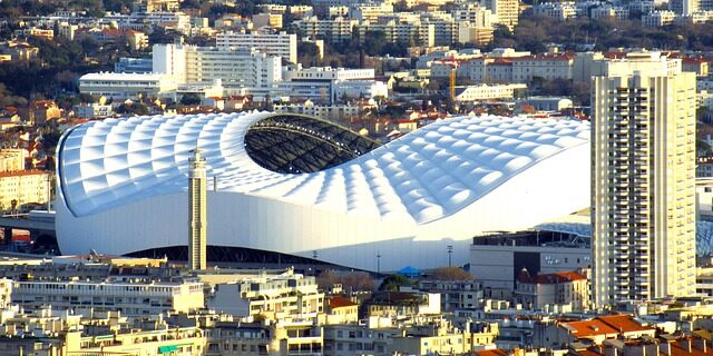 Participer à la messe avec le pape François à Marseille