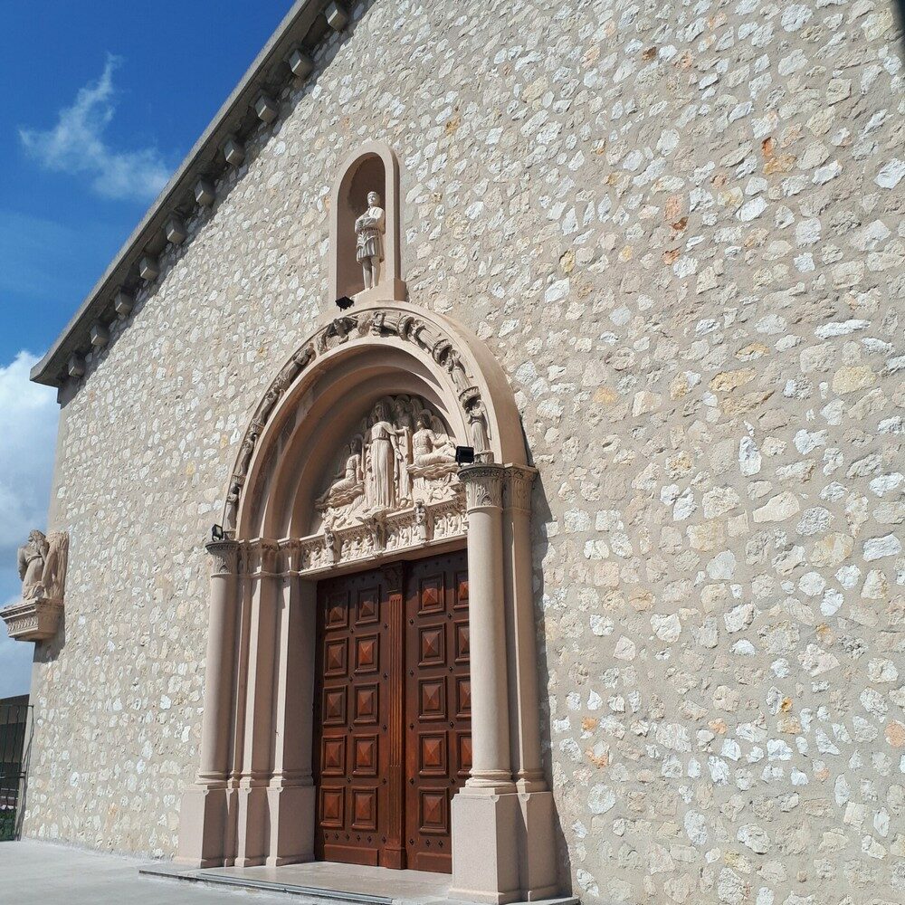 Église de Saint-Mitre